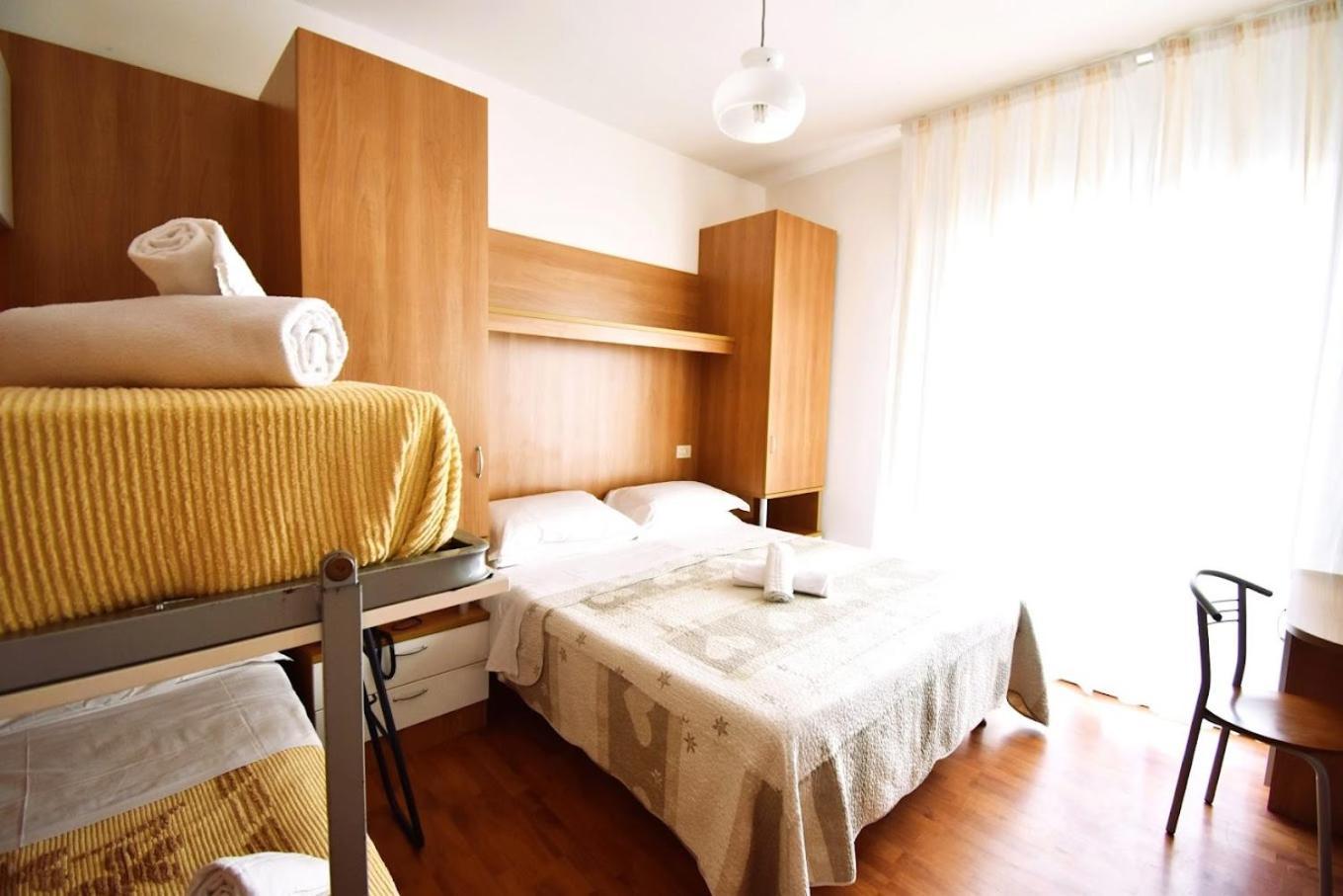 Hotel Galles Jesolo Extérieur photo